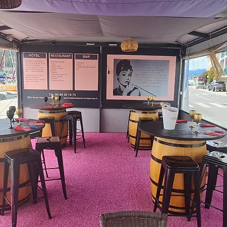 Hotel La Vie En Rose Avec Spa Exterieur Collectif Gratuit فندق سانت-ماندرييه-سور-مير