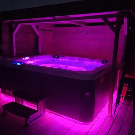 فندق Hotel La Vie En Rose Avec Spa Exterieur Collectif Gratuit *