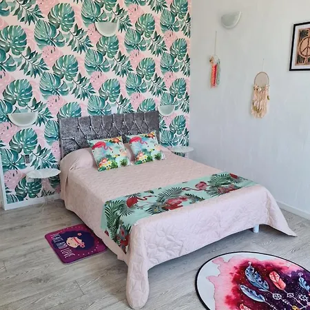 Hotel La Vie En Rose Avec Spa Exterieur Collectif Gratuit *